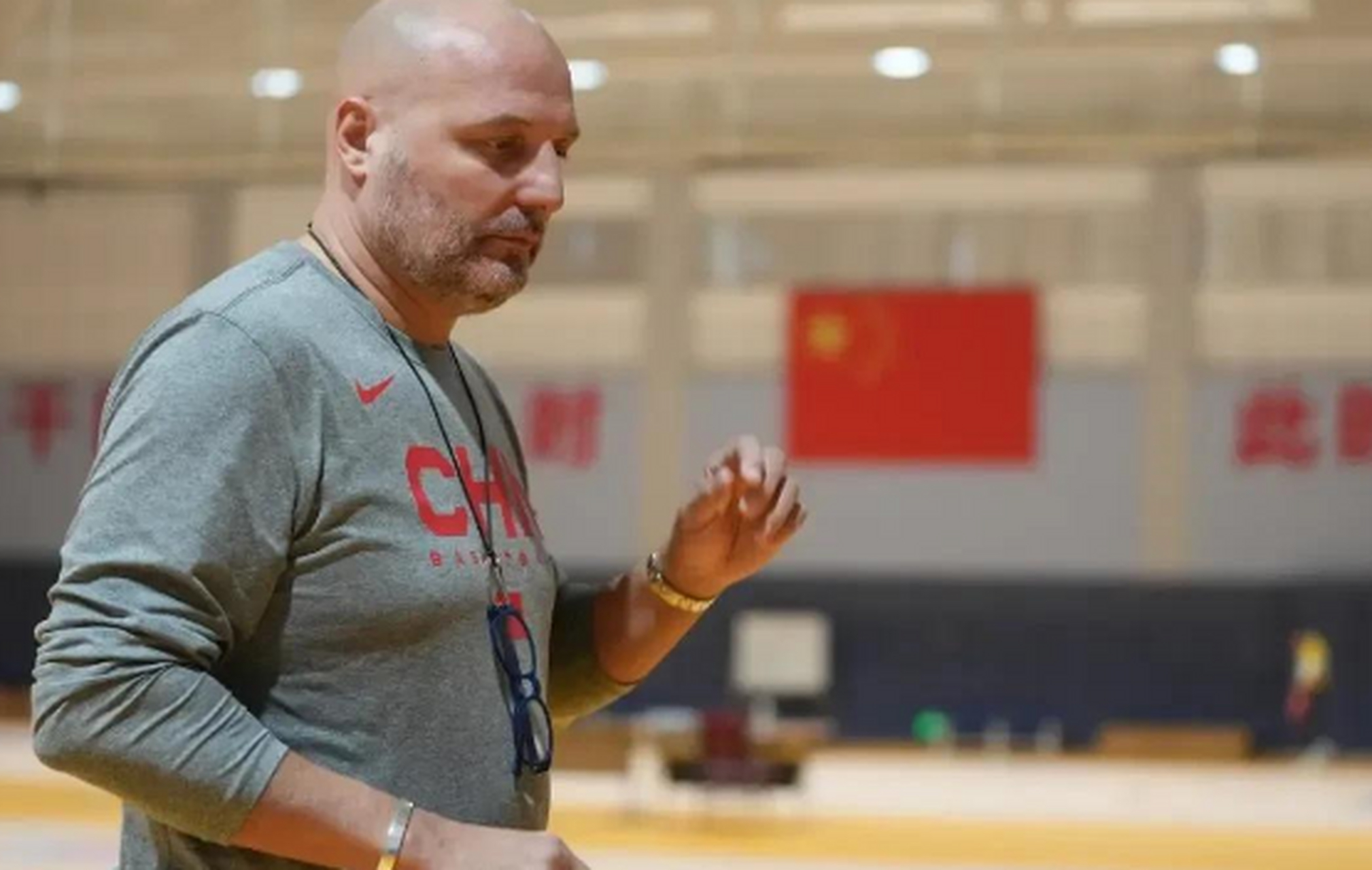 关于波特兰开拓者发布备战花絮；窗口期单刀错失；CBA常规赛任务艰巨；控场能力受关注的信息